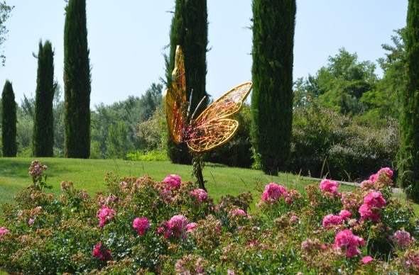 un papillon en fibre de verre